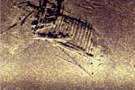 A sonar image of the wreck.