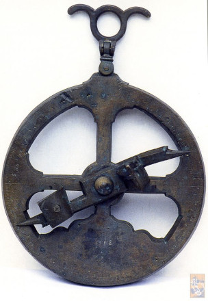 The marine astrolabe from Banda(Mauritius museum)