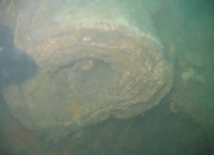 Lead roll at the Elmina wreck site. Photo: R. Horlings