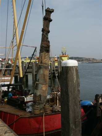 Rudder of the Detmar on the salvage vessel