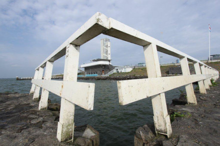 Lunchroom 'Het Monument', near where the wood fragments were found.