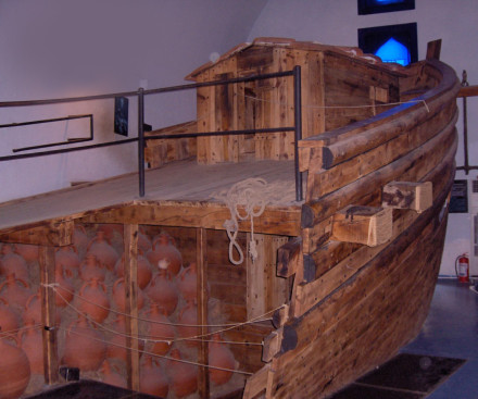 (partial) reconstruction of the Yassiada shipwreck from Byzantine times (7th c.), St. Peter's castle; Bodrum, Turkey