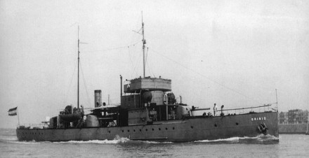 A black and white photo of the Brinio under way.