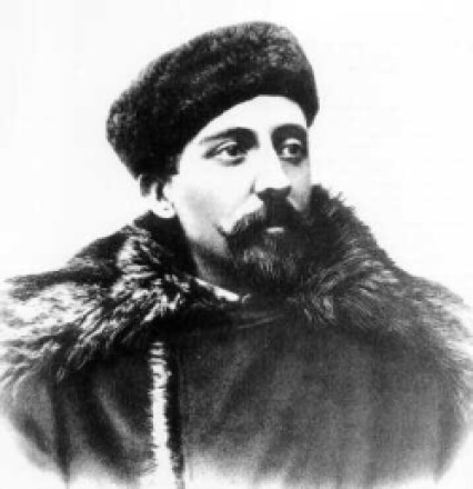 A black and white photo of de Gerlache with a fur hat and thick coat.